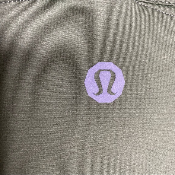Lululemon half zip sweater size M - Picture 4 of 8